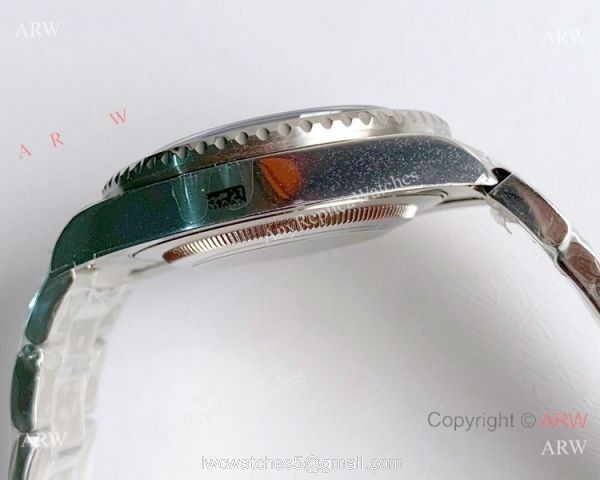 Noob Factory V10 Swiss 3135 Rolex GMT Master II Blue Black Replica Watch Noob Factory V10 Swiss 3135 Rolex GMT Master II Blue Black Replica Watch