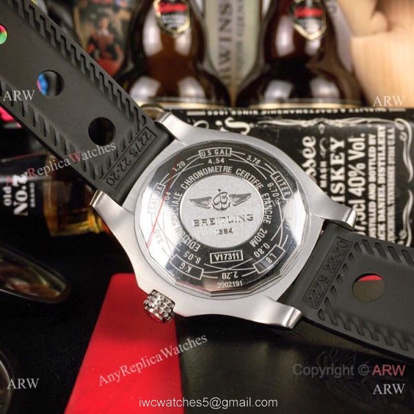 New Copy Breitling Avenger II Seawolf 43mm Watch White Dial Rubber Strap New Copy Breitling Avenger II Seawolf 43mm Watch White Dial Rubber Strap