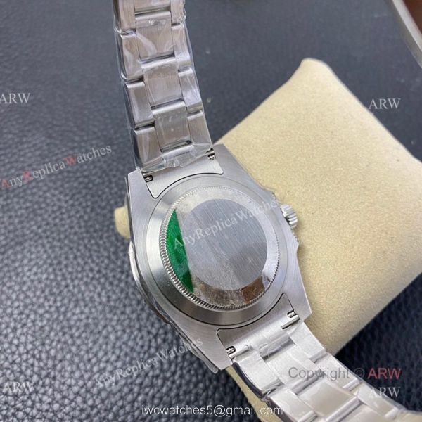 KS Factory Swiss Replica Rolex Submariner Green Dial Sapphire And Diamond Watch KS Factory Swiss Replica Rolex Submariner Green Dial Sapphire And Diamond Watch