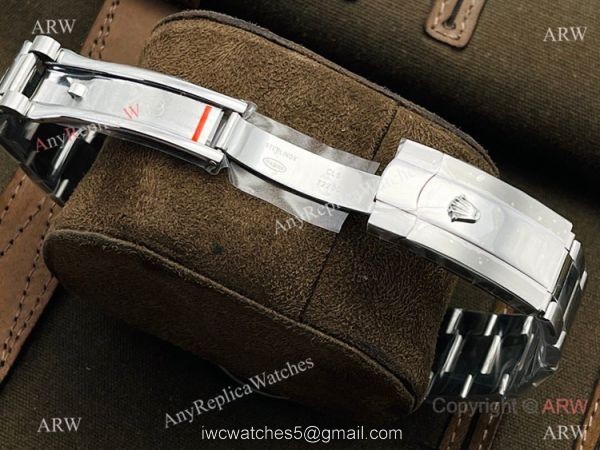 Grade 1A DR Factory Rolex Sky Dweller 42mm Watch Stainless Steel White Dial Grade 1A DR Factory Rolex Sky Dweller 42mm Watch Stainless Steel White Dial