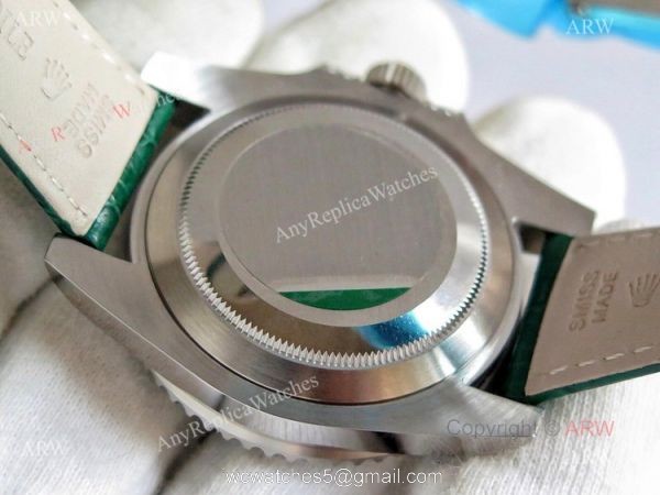 Noob Rolex Submariner Green Diamond Bezel Replica Watches 904L Noob Rolex Submariner Green Diamond Bezel Replica Watches 904L