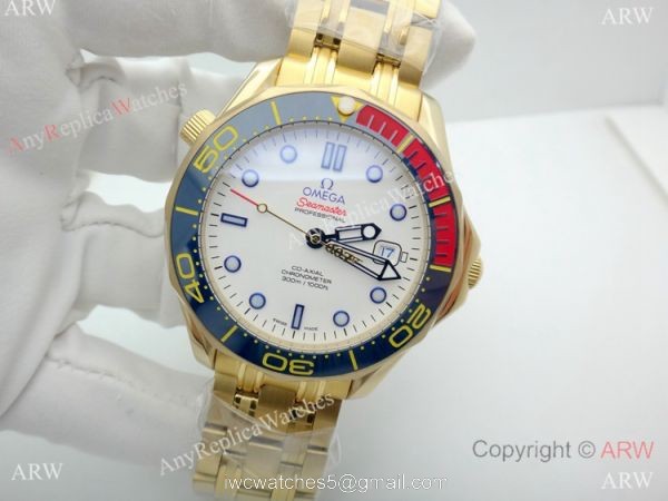 New Copy Omega Commanders 007 James Bond Yellow Gold Men Watch New Copy Omega Commanders 007 James Bond Yellow Gold Men Watch