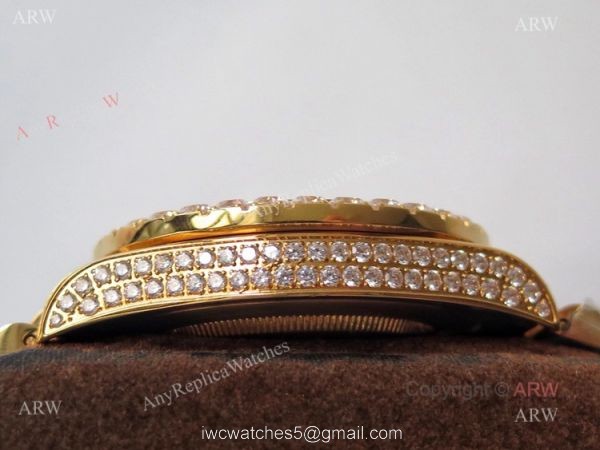 Best Replica Rolex Day-Date 40 Yellow Gold Full Diamond Watch Best Replica Rolex Day-Date 40 Yellow Gold Full Diamond Watch