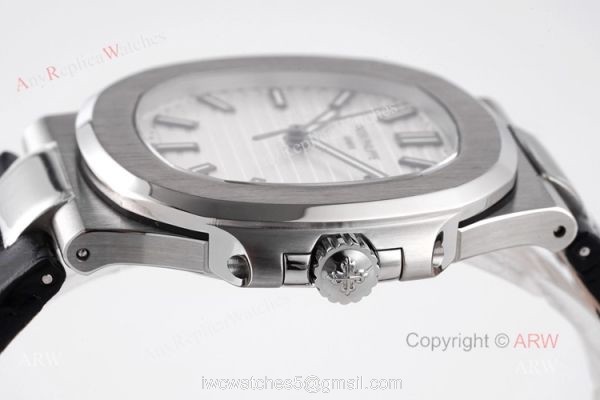 Swiss Replica Patek Philippe Nautilus Stainless Steel White Dial Watch Swiss 324 movement Swiss Replica Patek Philippe Nautilus Stainless Steel White Dial Watch Swiss 324 movement