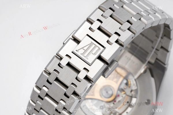 New! ZF Factory V2 Version Audemars Piguet Royal Oak Black Dial 15400 Watch New! ZF Factory V2 Version Audemars Piguet Royal Oak Black Dial 15400 Watch