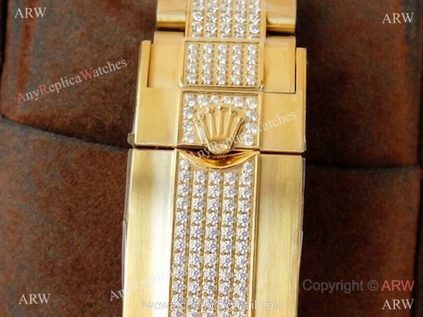 (ROF) Swiss Copy Rolex GMT-Master II Custom Luxury Watch Bright Green Dial Center Diamond Band (ROF) Swiss Copy Rolex GMT-Master II Custom Luxury Watch Bright Green Dial Center Diamond Band