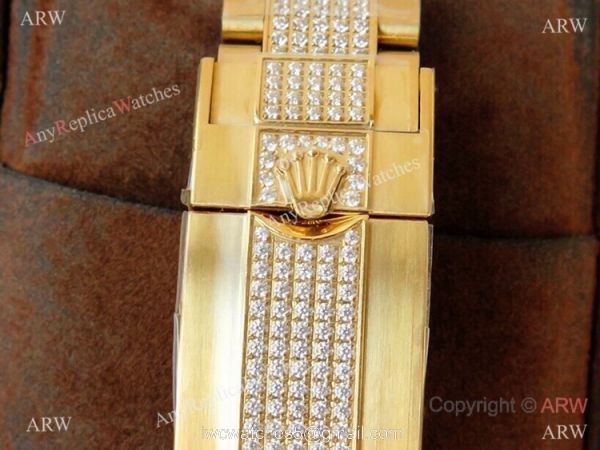 (ROF) Swiss Copy Rolex GMT-Master II Custom Luxury Watch Yellow Gold Center Diamond Band (ROF) Swiss Copy Rolex GMT-Master II Custom Luxury Watch Yellow Gold Center Diamond Band