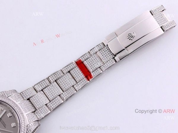 Iced Out Rolex Silver Dial Datejust 41 Replica Watches With Diamonds For Men Iced Out Rolex Silver Dial Datejust 41 Replica Watches With Diamonds For Men