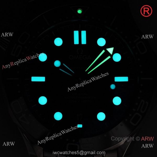 2021 NEW Grade A Replica Omega Seamaster 300m Diver OR Calibre 8800 Watch White Dial 42mm 2021 NEW Grade A Replica Omega Seamaster 300m Diver OR Calibre 8800 Watch White Dial 42mm