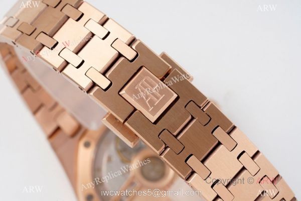 2021 New Swiss Audemars Piguet Royal Oak Rose Gold 34mm Watch Caliber 5800 Selfwinding Movement 2021 New Swiss Audemars Piguet Royal Oak Rose Gold 34mm Watch Caliber 5800 Selfwinding Movement