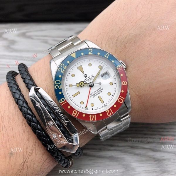 Replica Vintage Rolex GMT-Master 6542 White Face Asia 2836 Rolex Oyster Watch Replica Vintage Rolex GMT-Master 6542 White Face Asia 2836 Rolex Oyster Watch