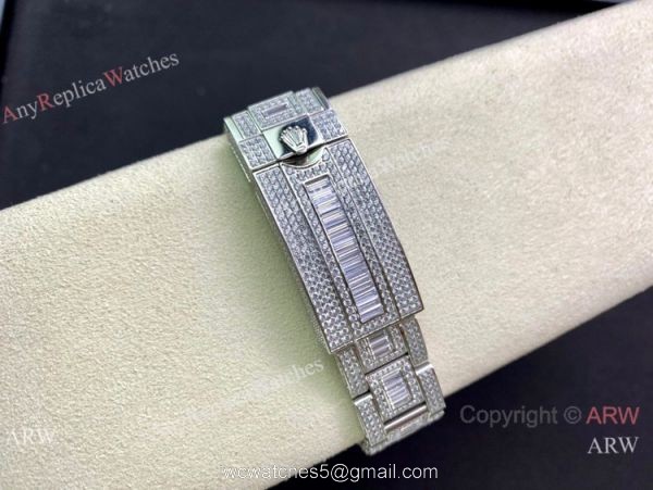 Swiss Copy Iced Out Rolex Submariner Watch 904L Stainless Steel Bright Blue Dial Swiss Copy Iced Out Rolex Submariner Watch 904L Stainless Steel Bright Blue Dial