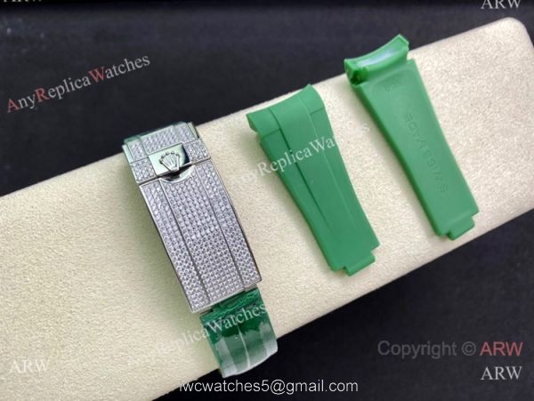 Swiss Quality Iced Out Rolex Submariner Limited Edition Watch Green Dial Swiss Quality Iced Out Rolex Submariner Limited Edition Watch Green Dial