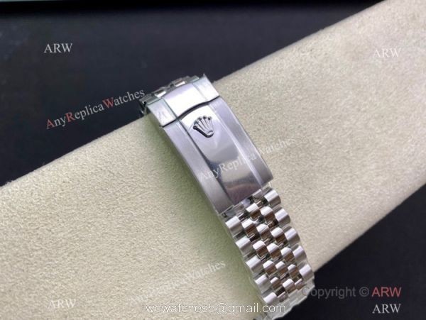 NEW Clean Factory Rolex Datejust II 41 White Dial Jubilee Watch 904L Stainless Steel 3235 Movement NEW Clean Factory Rolex Datejust II 41 White Dial Jubilee Watch 904L Stainless Steel 3235 Movement