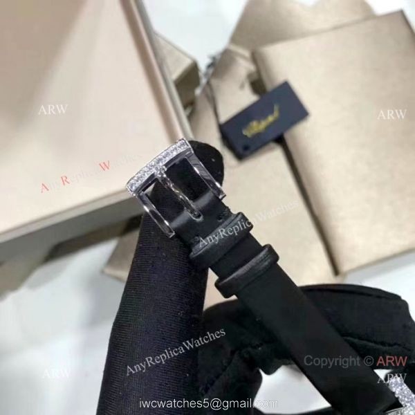 Top Grade Replica Chopard Happy Dreamg Ice Out Watches 32mm