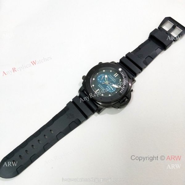 Copy Panerai Submersible Rubber Strap Black Case Watch PAM983