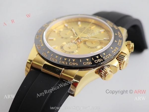 Noob Factory V3 Rolex Daytona Gold Dial Oysterflex Strap Replica Watch