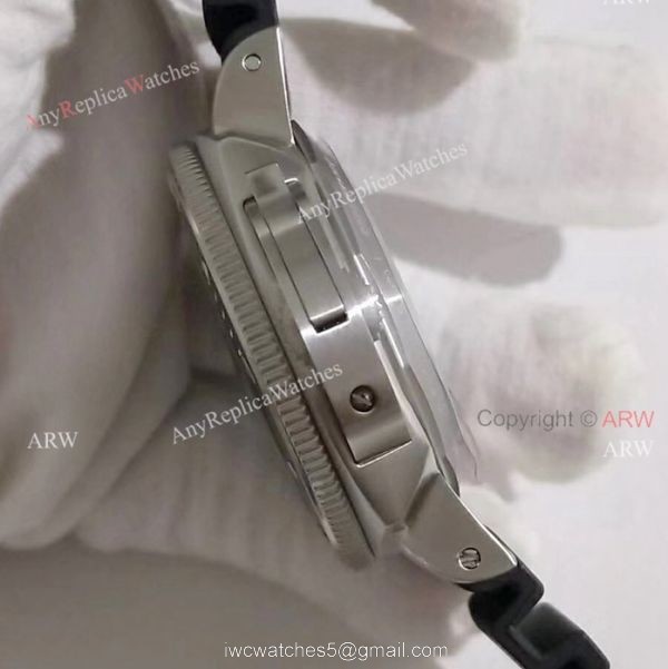 Swiss Replica Panerai Submersible Luminor GMT Pole 2 Pole Watch 47mm
