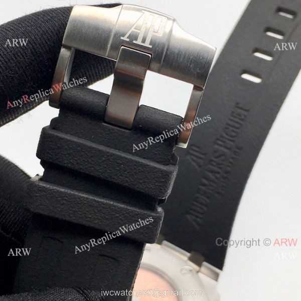Fake Audemars Piguet Royal Oak Offshore Diver Watches SS Black Dial 42mm