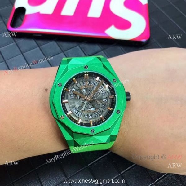 New Replica Hublot Big Bang Quartz Watch Skeleton Dial