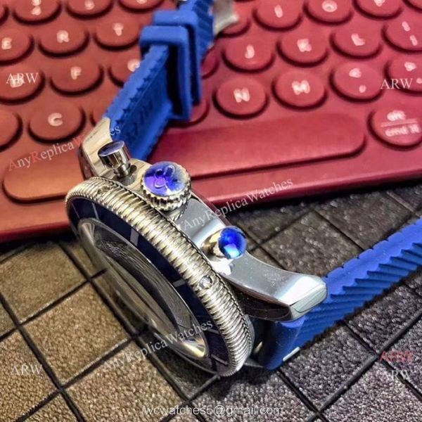 Breitling Superocean 43mm Watch SS Blue Dial Blue Rubber Strap