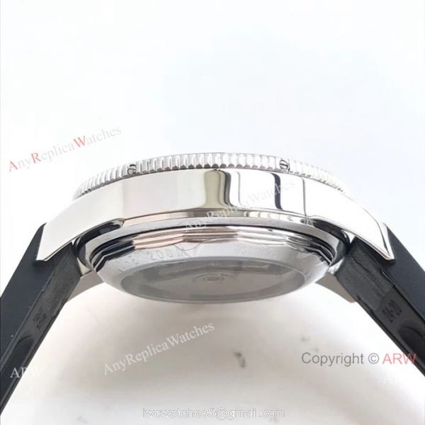 Replica Breitling Superocean Heritage II B01 7750 Watch Black Face
