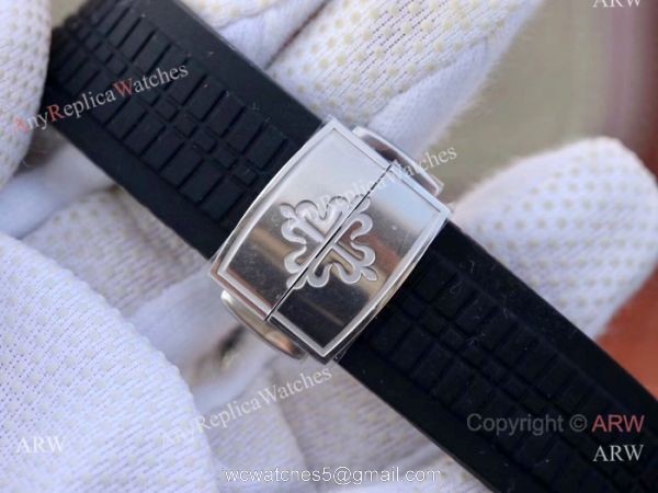 Swiss Replica Patek Philippe 5968A Aquanaut Watch SS Black Chronograph Dial