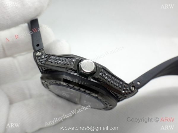 AAA Replica Audemars Piguet Iced Out Watch / Royal Oak Offshore Diver All Black