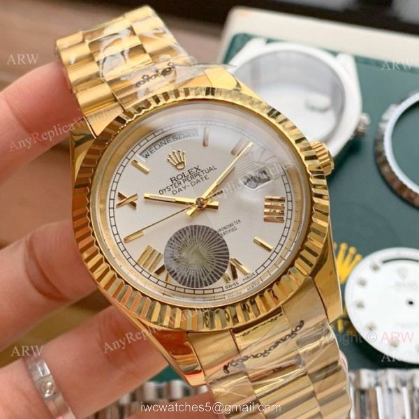 Copy Rolex Day Date 2 41mm watches Rose Gold President White Dial