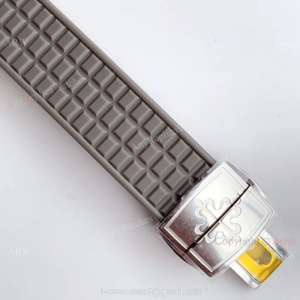 Swiss Replica Patek Philippe Aquanaut Luce 5067A Ladies Watch Gray Dial