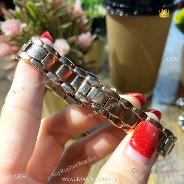 Replica Rotonde de Cartier Watch Lady 28mm Rose Gold Red Face