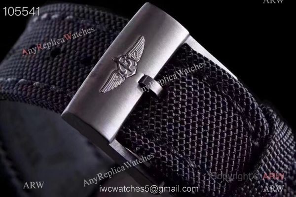 Replica Breitling Avenger II GMT 2836 SS Black Dial Watch GF Factory