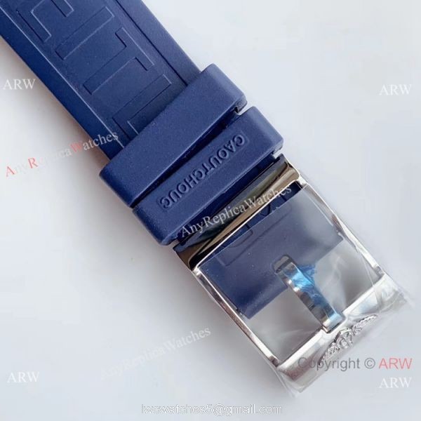 GF Factory Copy Breitling Avenger II GMT 2836 watch Blue Dial Blue Rubber Band