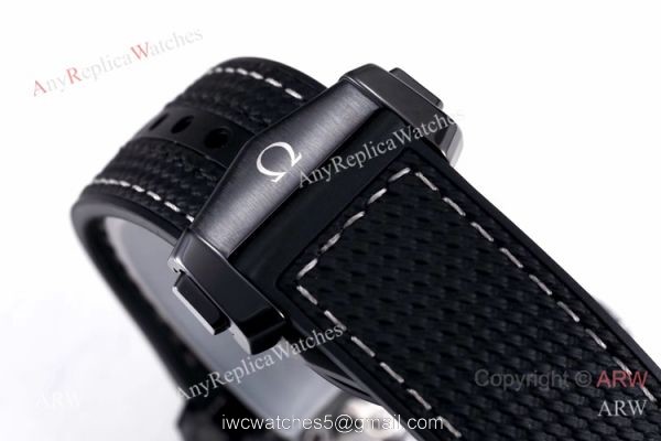 VS Factory Omega Seamaster Planet Ocean Deep Black 8906 Replica Watch
