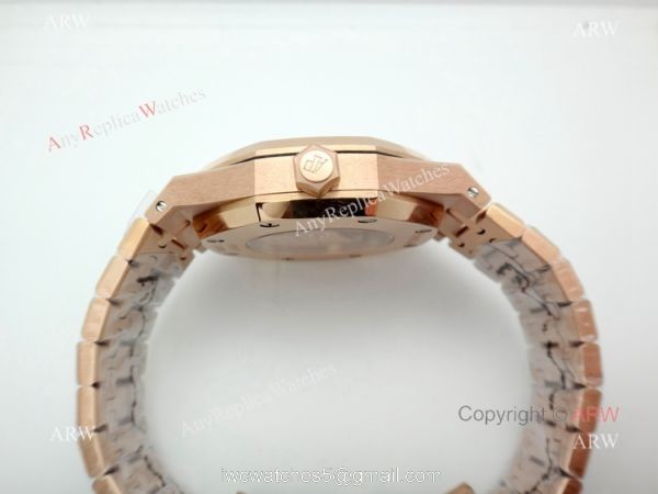 Copy Audemars Piguet Royal Oak Diamond bezel Rose Gold Watch 44MM