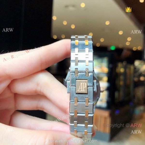 Copy Audemars Piguet Royal Oak Quartz lovers Watch Rose Gold Silver Face