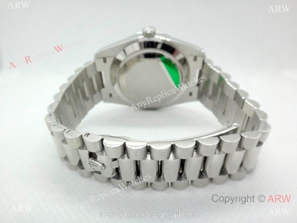 (EW) Replica Rolex DayDate II Stainless Steel Silver Face Watch Swiss ETA3255