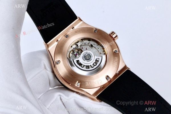 2019 Copy Hublot Classic Fusion Rose Gold Iced Out Watch