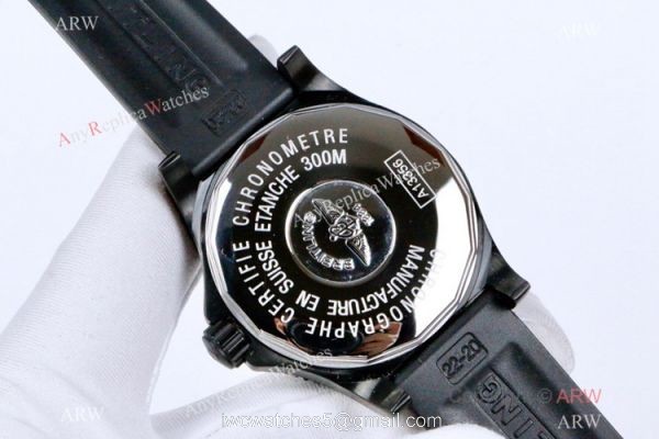 New Fake Breitling Superocean II Blacksteel Rubber Strap Watches