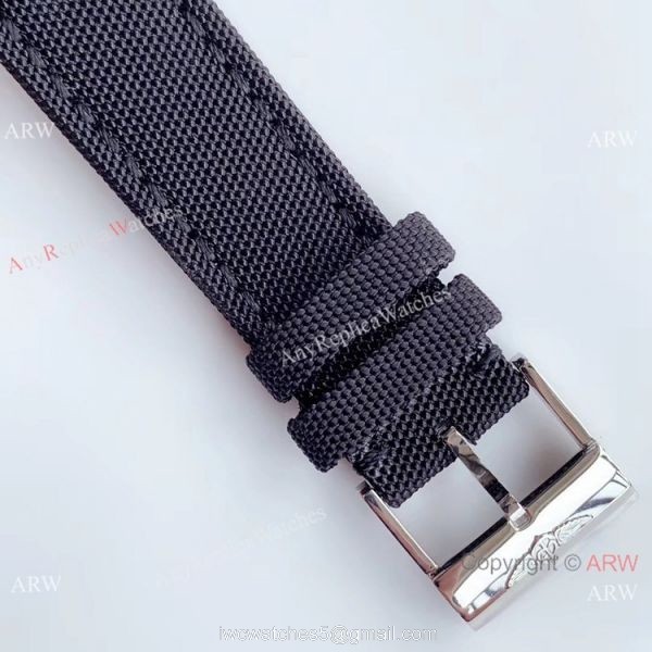 Noob V2 Breitling Avenger II GMT Swiss 2836 Watch White Face Diamond Bezel