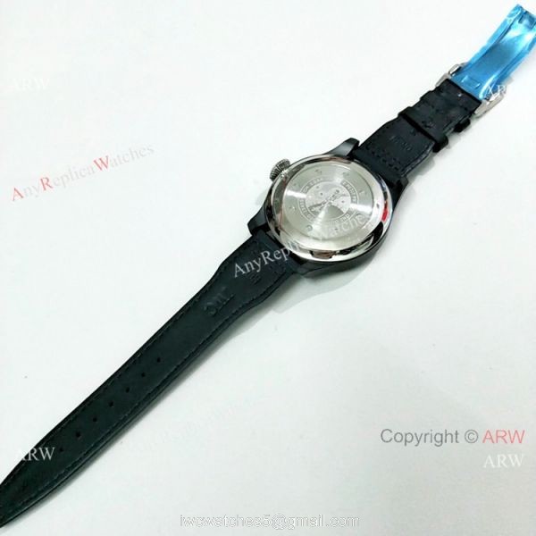 Copy IWC Big Pilot Top Gun Black Case Power Reserve Mens Watch IW501901