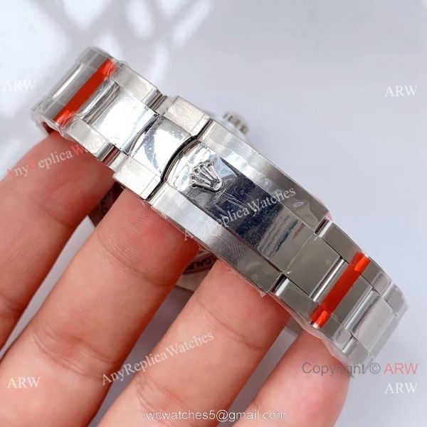 Noob Factory Swiss 2836 Rolex Milgauss 116400GV-72400 Black Dial Replica Watch