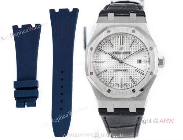 OM Factory New Upgraded Swiss Knockoff Audemars Piguet Royal Oak Silver Dial Mens Watch