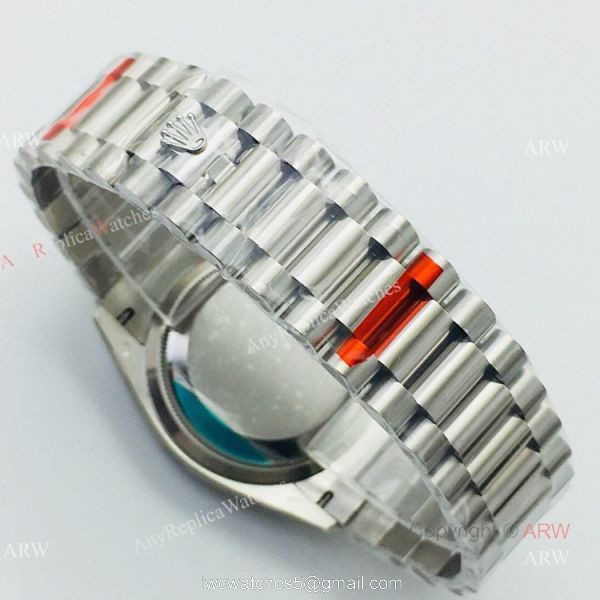 (EWF ) Rolex Day Date President Replica Watch Ss Silver Dial Diamond Bezel 36mm