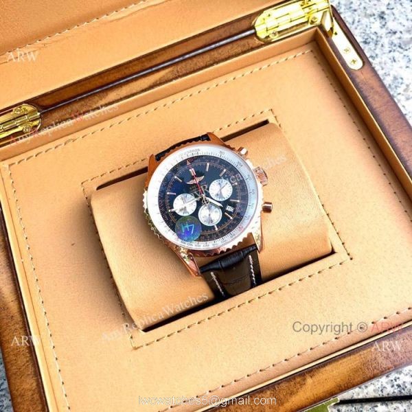 High Quality Breitling Navitimer 01 46mm Watch Rose Gold Case
