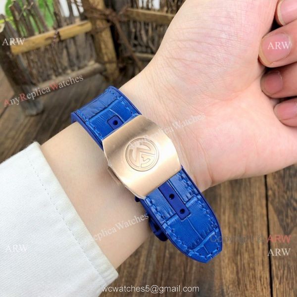 Fake Franck Muller Yachting Chronograph Men Watch Rose Gold and Blue