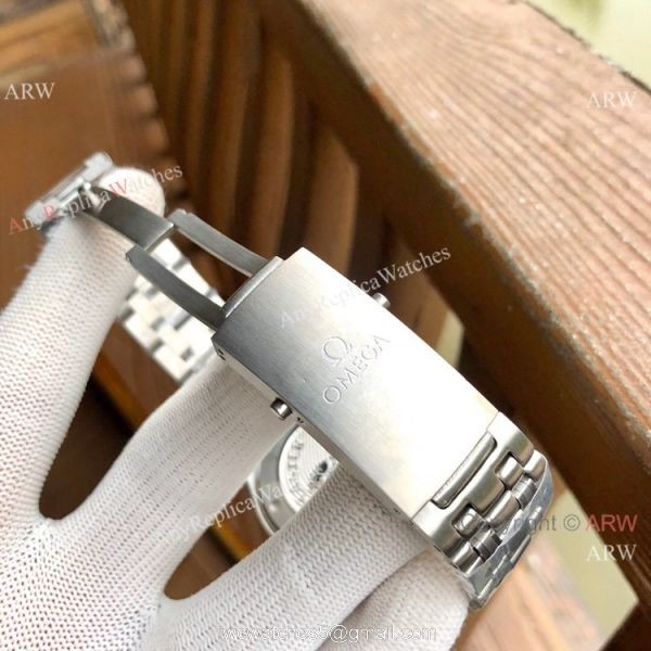 Fake Omega Seamaster James Bond 007 Blue Dial Stainless Steel Watches