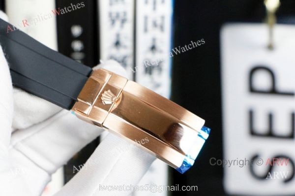 Wholesale Replica Rolex Daytona Rubber Strap Watch Rose Gold Chronogarph
