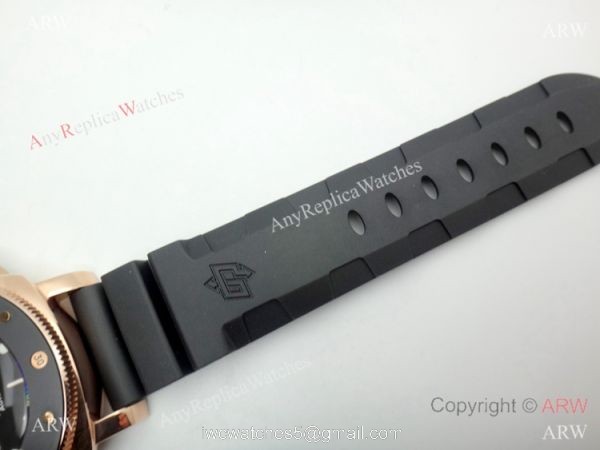 Copy Panerai Submersible PAM684 Watch Rose Gold Lady 42mm