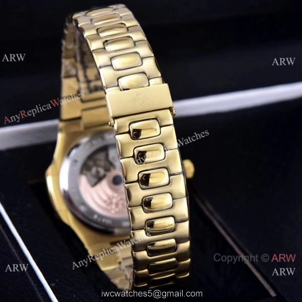 Copy Patek Philippe Nautilus 40mm Watches New Green Dial Gold Case